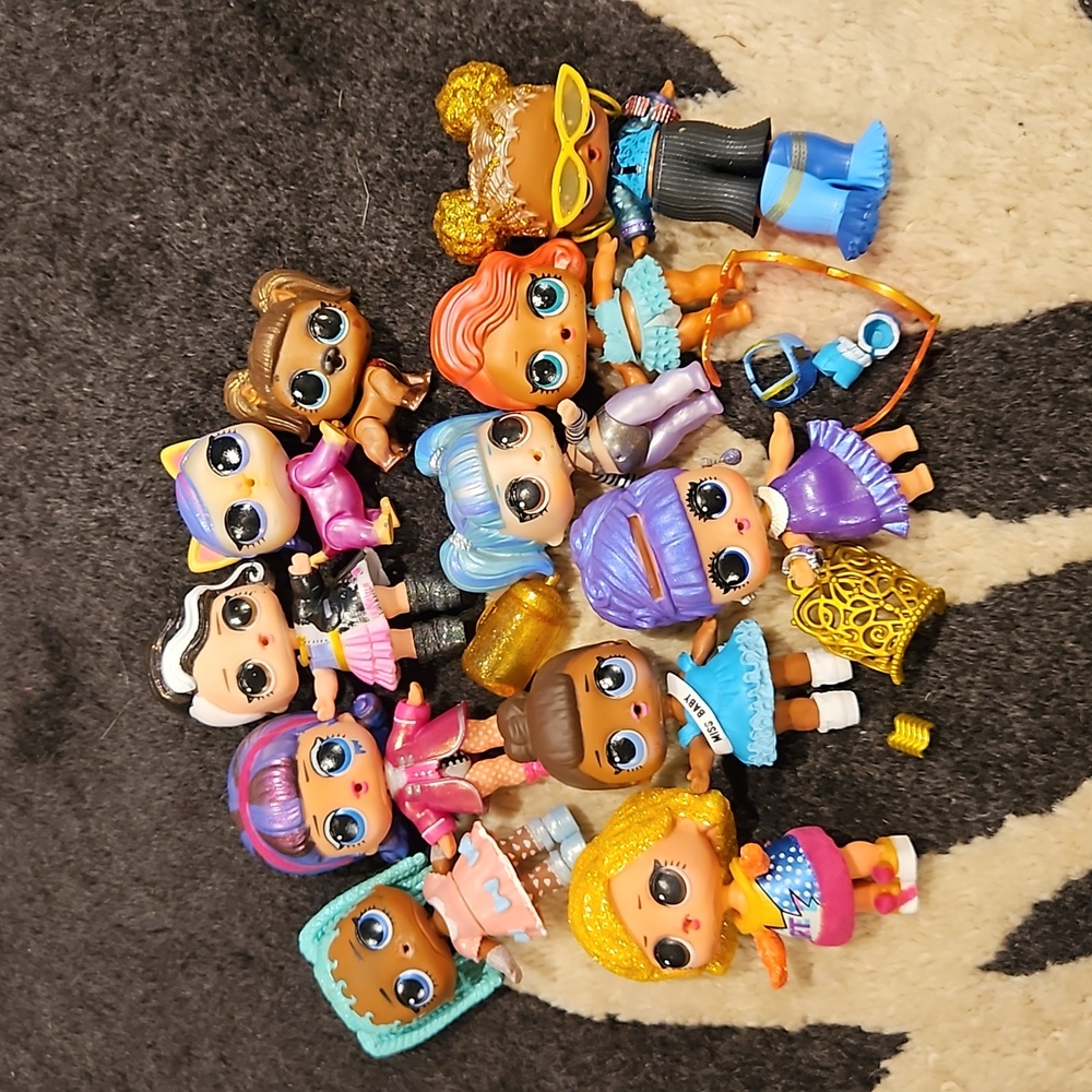 MGA dolls and accessories